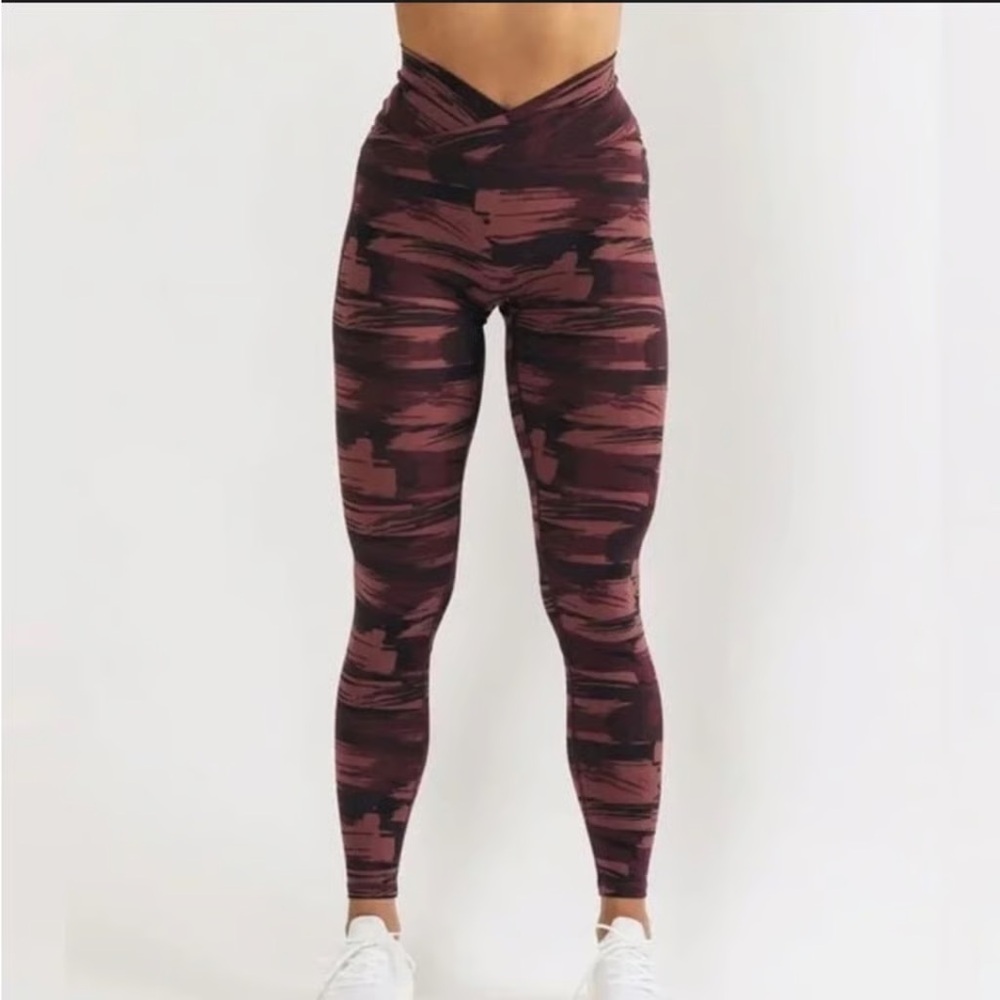 Alphalete Surface Power Legging